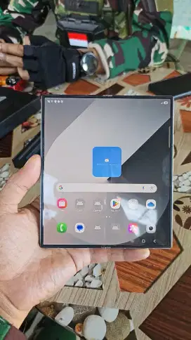 Samsung Z Fold 6 12/512 GB