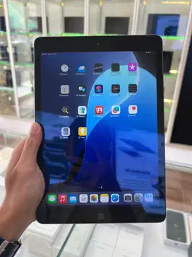 Ipad Gen-8 32GB WiFi Secondhand Terawat