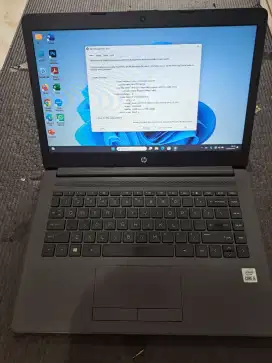 Laptop HP 240 G7