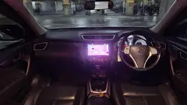 DP RENDAH - Nissan X-Trail 2.0 Bensin-AT 2016