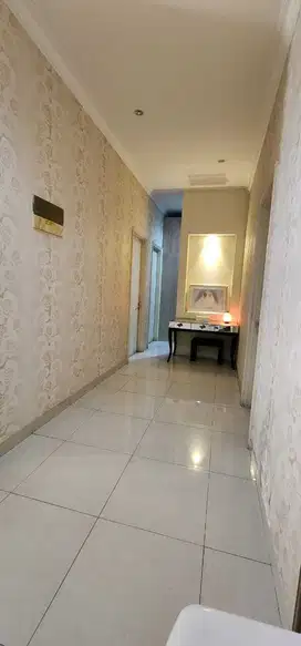 Rumah Mewah Siap Huni AMETHYST PHG Gading Serpong Semi Furished