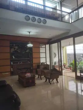 Turun Harga Rumah Bangunan Etnk Modern Puspita Loka BSD