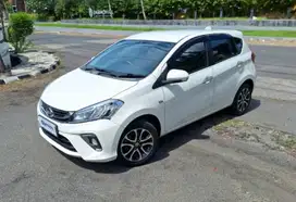 LOW KM DAIHATSU SIRION 1.3 BENSIN MATIC 2018
