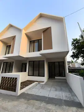 RUMAH JATIASIH 600 JUTAAN SIAP HUNI 2 LANTAI FREE BIAYA ALL IN