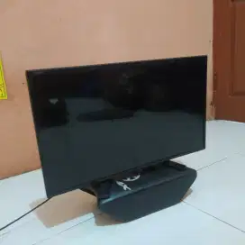 SHARP AQUOS 24 inch