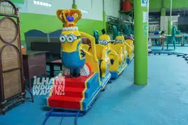 Baca Deskripsi Kereta Lantai odong-odong Minion Double Jok