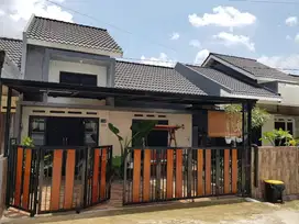 DiSEWAKAN/DIJUAL RUMAH FULL FURNISHED