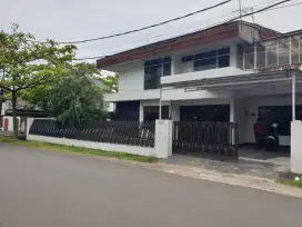 Disewakan Rumah Besar Cocok Utk Kantor Di Turangga Lengkong Buah Bat