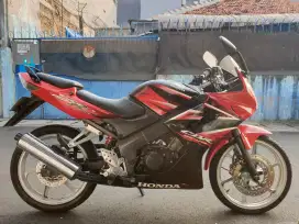 honda cbr old 150 merah mulus orisinil