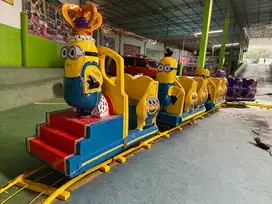 Baca deskripsi Kereta Lantai Minions Single Jok Murah