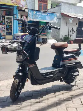 SEPEDA LISTRIK EXOTIC STINGER 3.5 KHUSUS HARI INI DISKON LANGSUNG 500