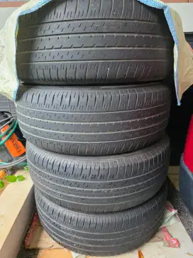 Ban Bridgestone Dueler 235 60 r18 ex CRV Turbo