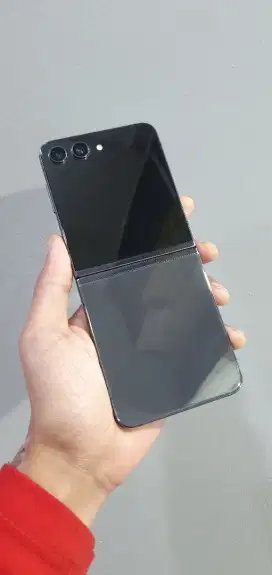 Samsung Z Flip 5 Ram 8/512 GB Fullset
