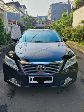 Toyota Camry 2.5 V - AT, Tahun 2013, CASH