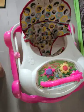 Baby walker bayi negotiable