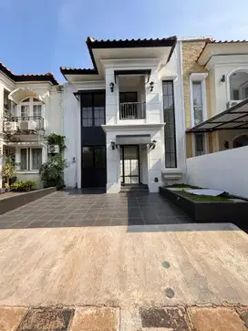 Rumah Dijual Full Renovasi American Classic di Puri Bintaro Jaya