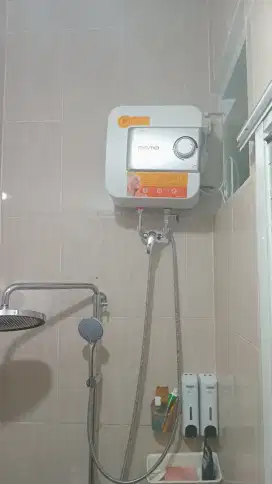WATER HEATER LISTRIK # MANDI AIR HANGATKU