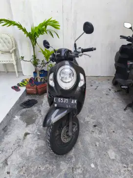 Honda Scoopy 2021 hitam merah