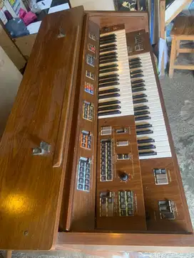 Yamaha electone FE-40