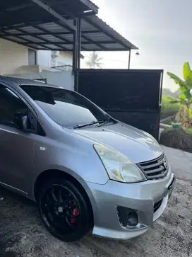 GRAND LIVINA MANUAL 2008