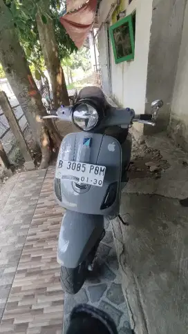 vespa lx125 2025