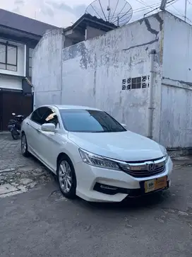 accord 2016 full original paint 35.000km low km