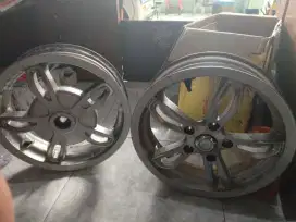 velg original ring 12 vespa matic sprint iget 150 ABS 2019