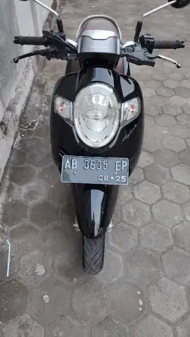 Honda scoopy 2020