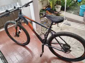 Sepeda Polygon Xtrada 6