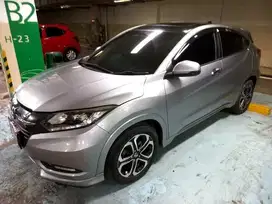 DP Rendah  11JT Honda HRV 1.8 Prestige Bensin-AT 2017 Abu