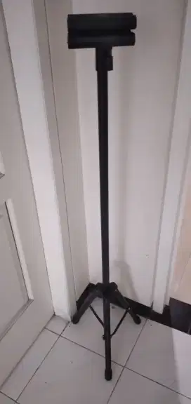 Tripod Banner untuk iklan