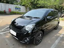 Like New TDP 6JT Daihatsu Ayla 1.0 X Bensin-MT 2022 Hitam