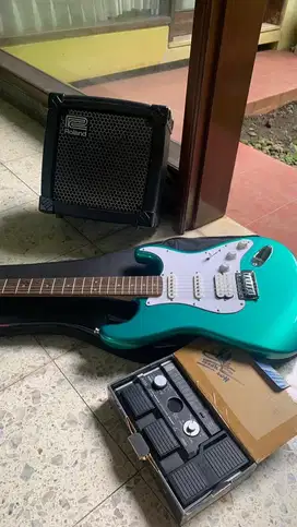 Jual paket manggung, guitar, speaker, efek