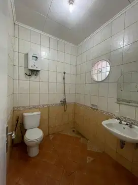 Rumah Bagus 2 Lantai di Kota Baru Parahyangan