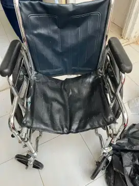 KURSI RODA KURSI RODA
