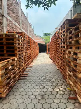 Pallet Kayu Rimba Jawa