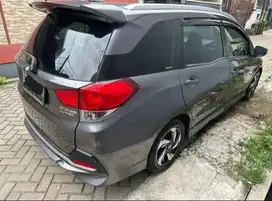 DI JUAL HONDA MOBILIO RS/AT 2015 (km.Low)