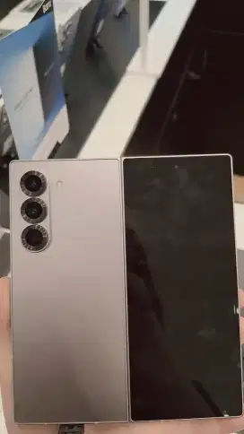 SAMSUNG GALAXY Z FOLD 6