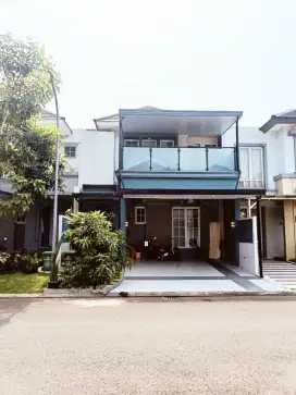 JUAL RUGI! RUMAH CITRALAND CIBUBUR 2 LANTAI RENOV MEWAH SIAP HUNI!