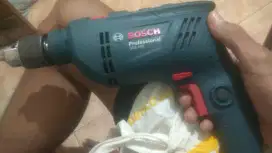 Bor Drill BOSCH GSB-600