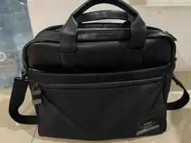 Tas kerja Samsonite