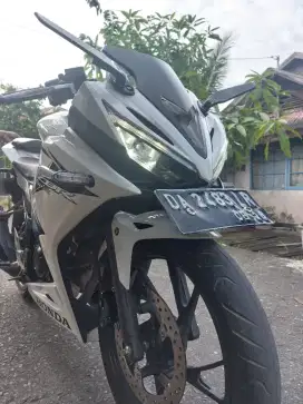 HONDA CBR 150R TAHUN 2016