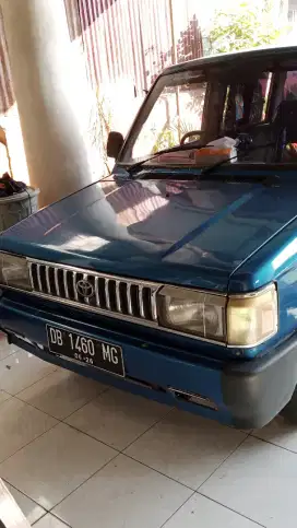 Kijang 4K 1984 Biru Manual 4 Kecepatan