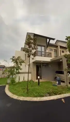 Rumah 2 Lantai Hoek Siap Huni di Podomoro Park Bandung