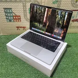 Macbook pro m1 pro 14 inchi 16/512 fullset