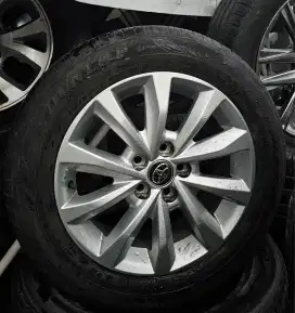 Dijual Velg OEM Zenix V R17 PCD5x114.3 +Ban Dunlop 4pcs. Kondisi Bagus
