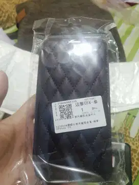 Case Iphone 14 ungu