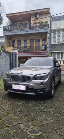 BMW X1 SDRIVE 18I-AT 2013