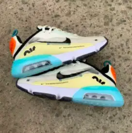 Sepatu Nike air max 2090