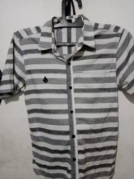 Kemeja volcom original sz m